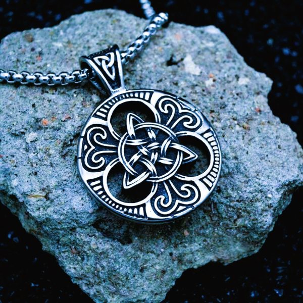 Amulette viking collier celtique Triquetra sacré