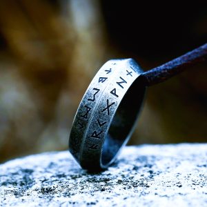 Anneau Viking Alphabet runes Futhark argent