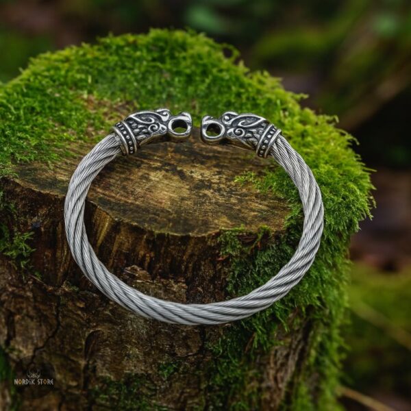 bracelet jonc viking Fenrir en acier torsadé, cadeau homme