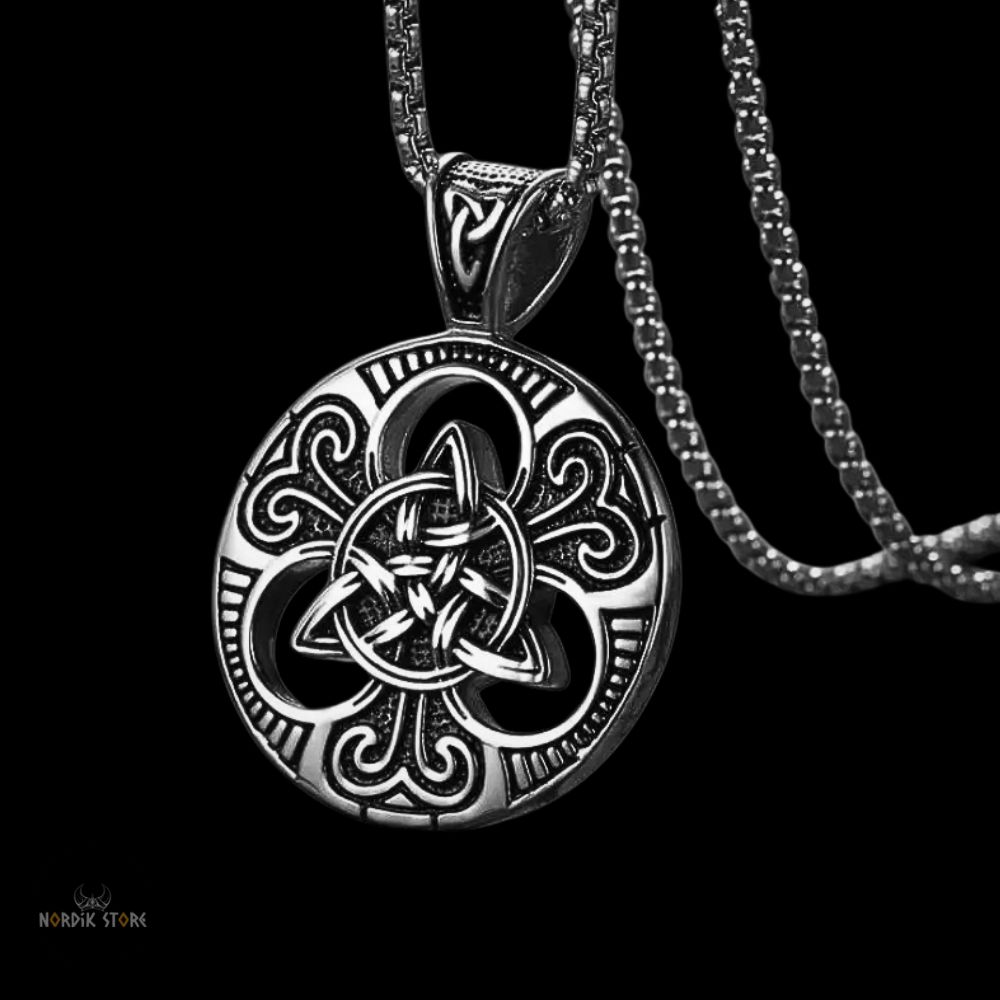 collier celtique Triquetra en acier, cadeau