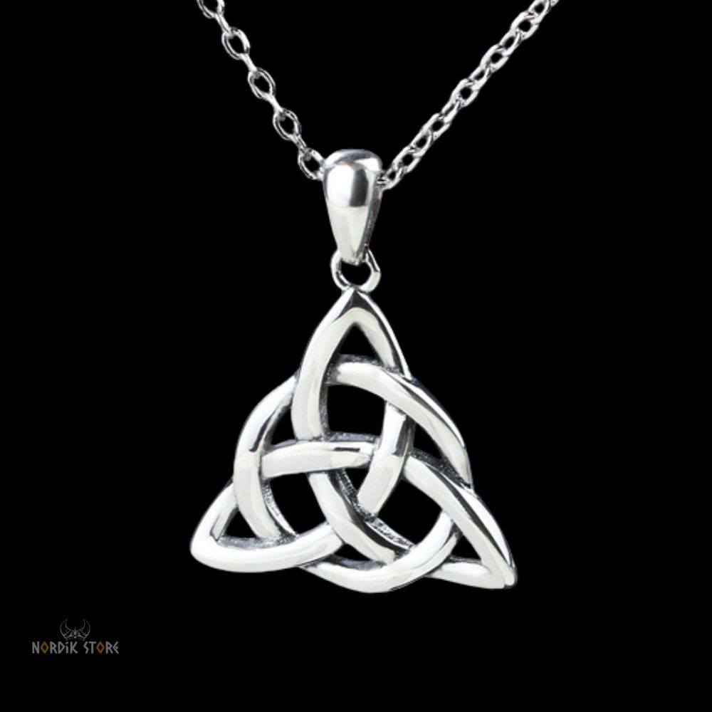 amulette celtique entrelacs Triquetra, cadeau