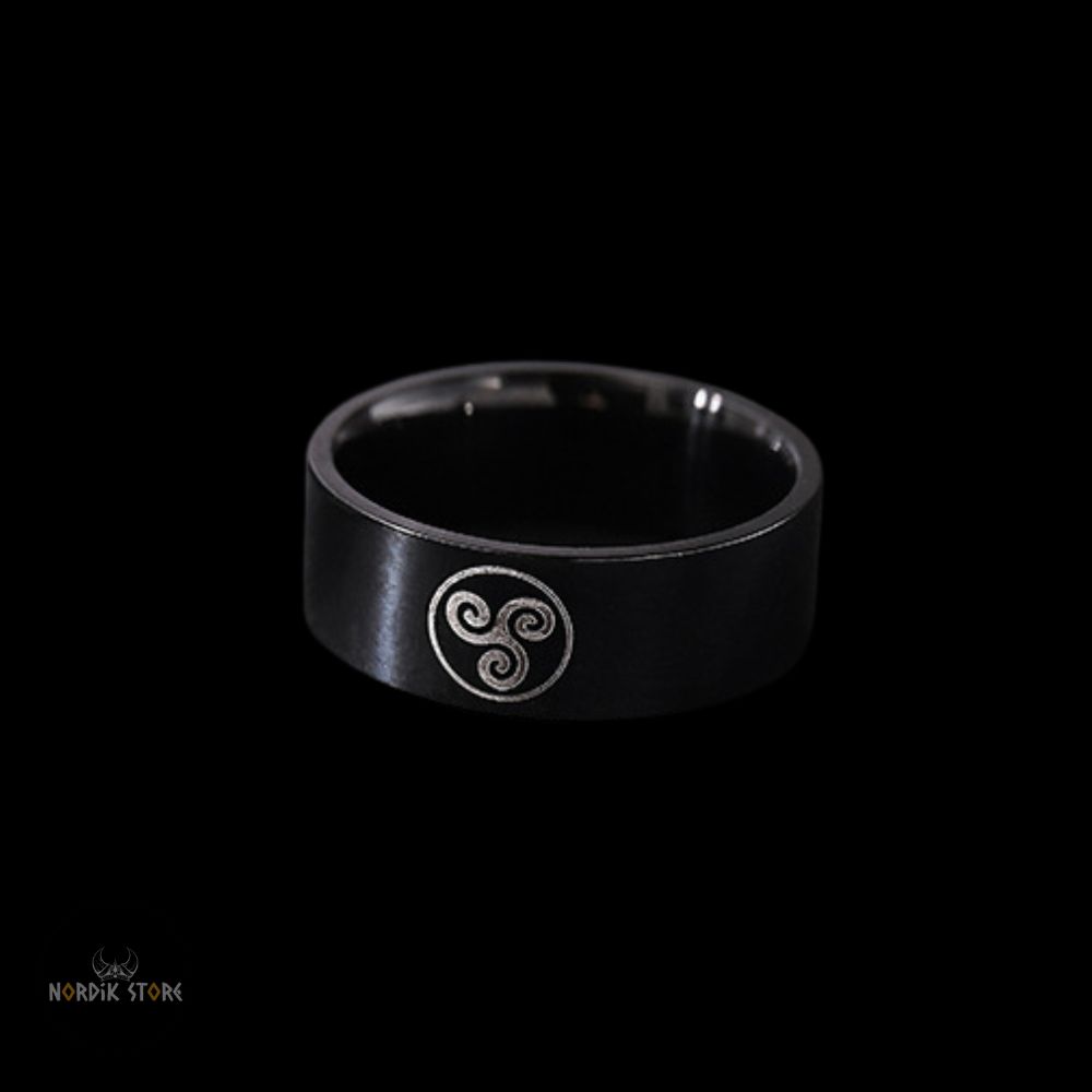 bague celte Triskell noir, cadeau homme