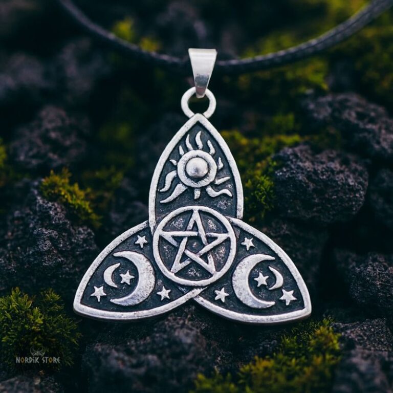 collier celtique Máni Sól argent, cadeau
