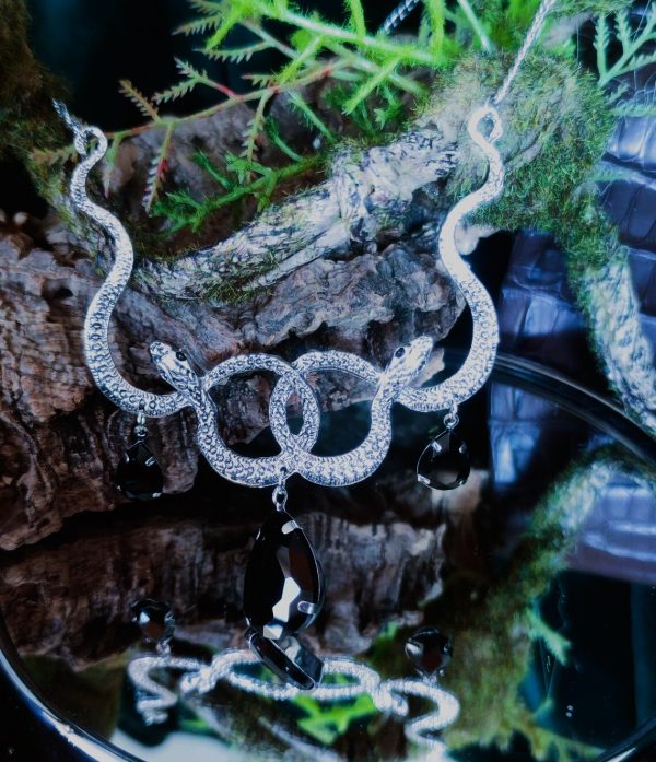 Collier viking serpent Freya argent onyx