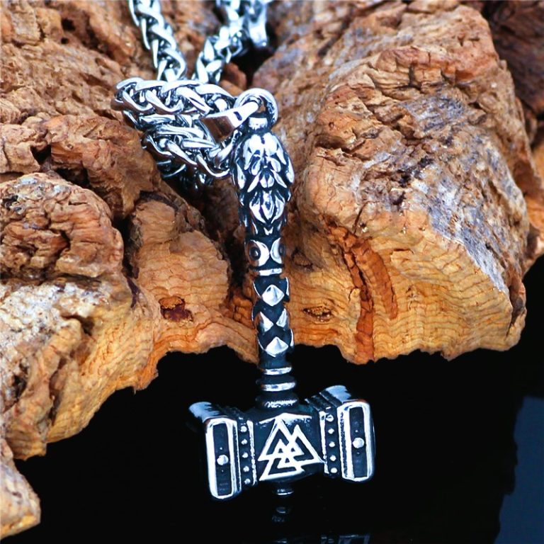 Collier viking marteau Valknut