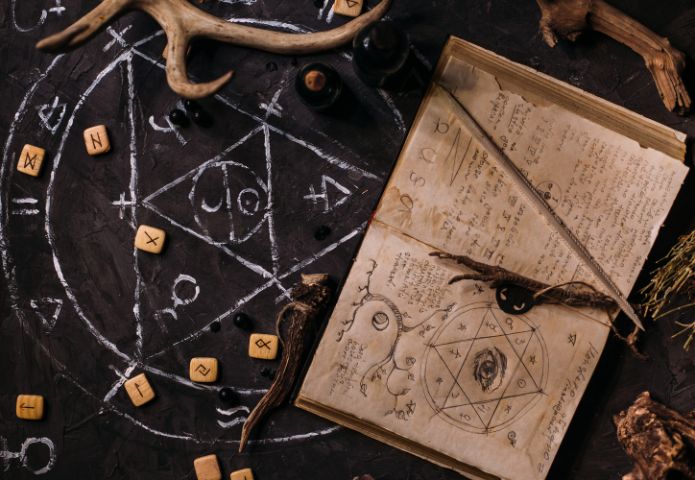 Runes vikings divinatoires
