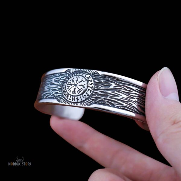 Bracelet viking la protection Vegvisir argent antique en acier cadeau
