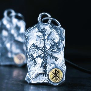 Collier viking la protection des runes en argent