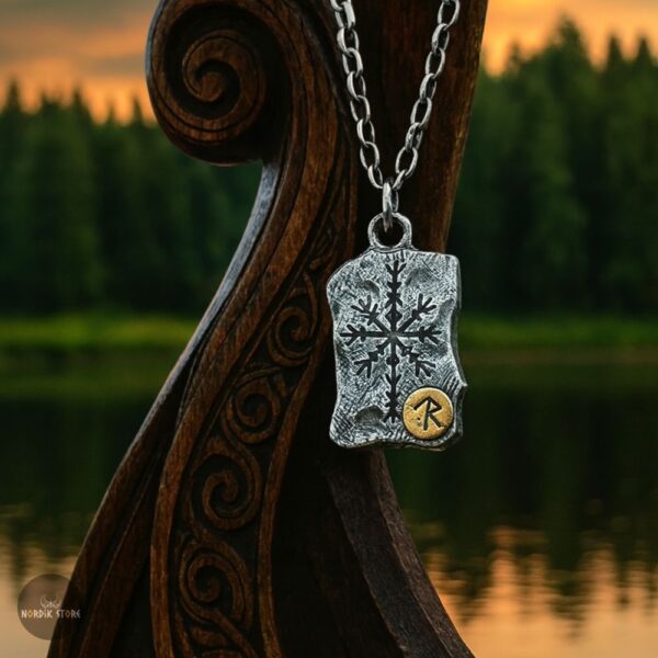 Collier viking la protection des runes en argent 925, cadeau homme et ados sur un drakkar