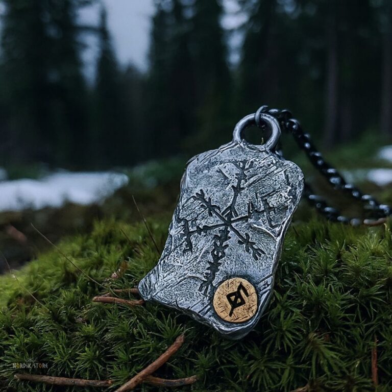 Collier viking la protection des runes en argent, cadeau homme et ados