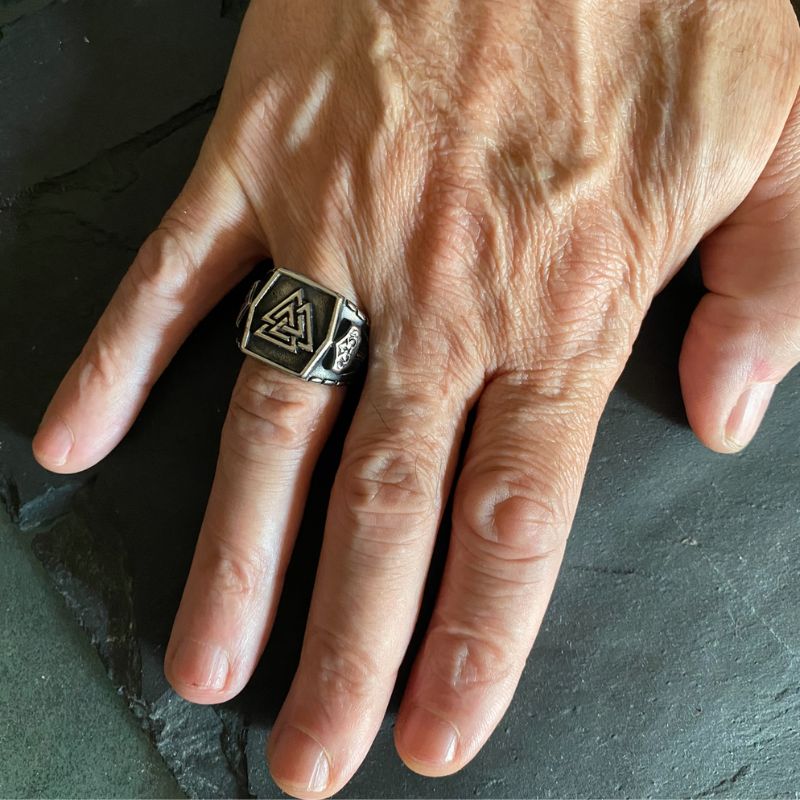 Avis client chevalière Valknut Nolann A.