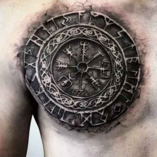 Tatouage pecs Vegvisir