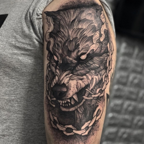 Tatouage Fenrir bras