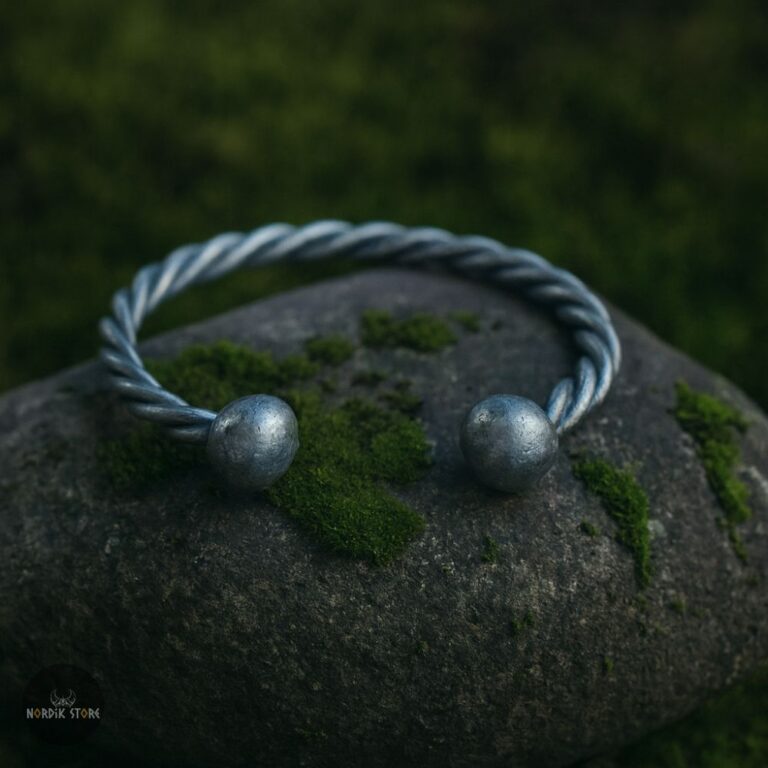 bracelet viking Brume de Fer artisanal, cadeau