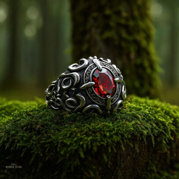 Chevalière viking Rubis du Valhalla en argent et zircon
