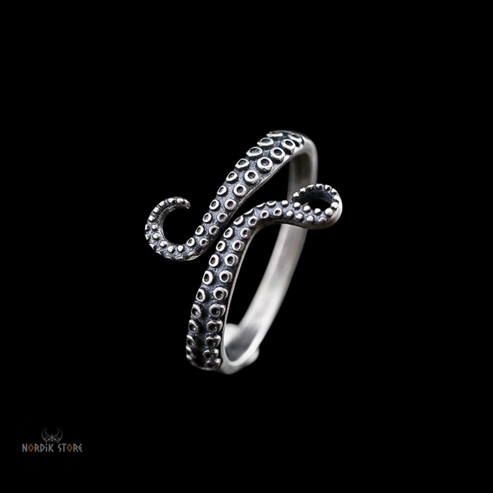 anneau viking le Kraken en platine et argent, cadeau femme