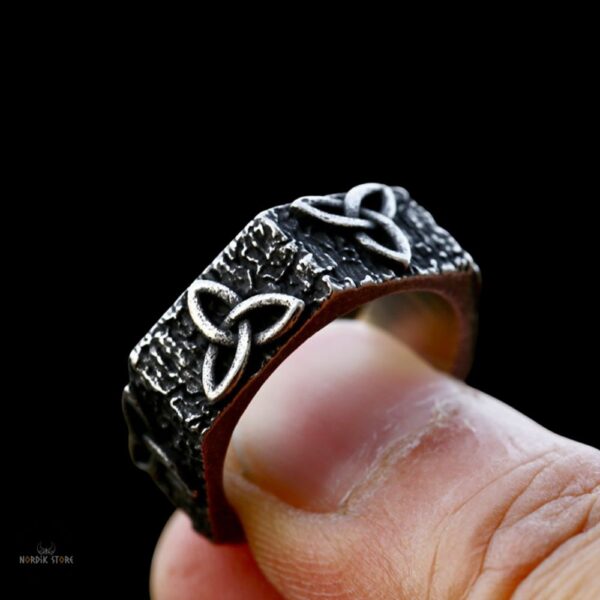 bague et anneau viking Trinité des Braves en acier, cadeau homme