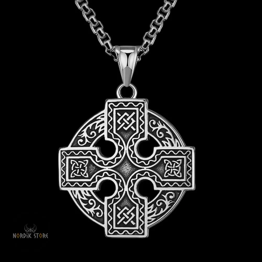 collier viking Croix Sacrée de Midgard en acier