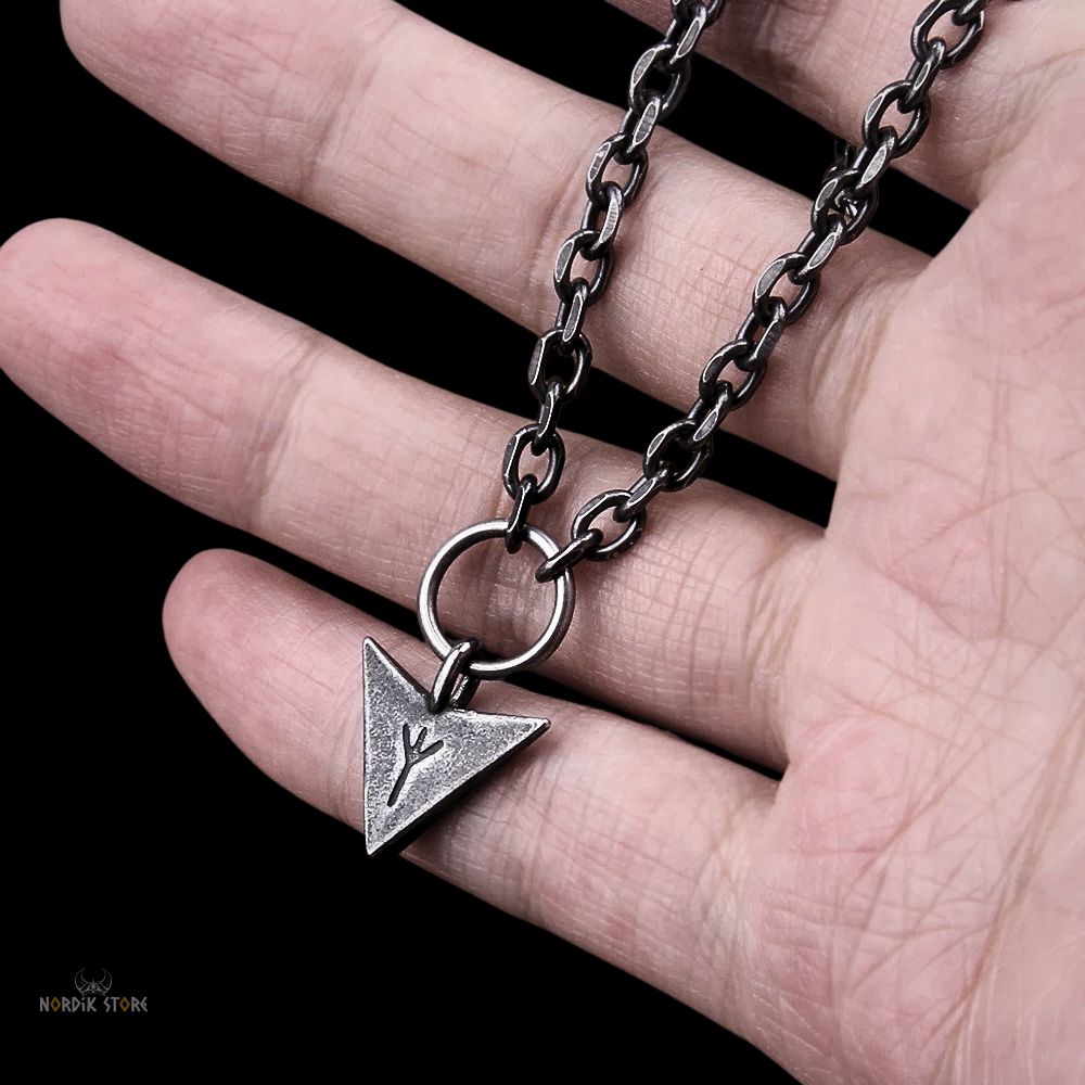 pendentif viking Flèche rune Algiz en acier noir, cadeau homme