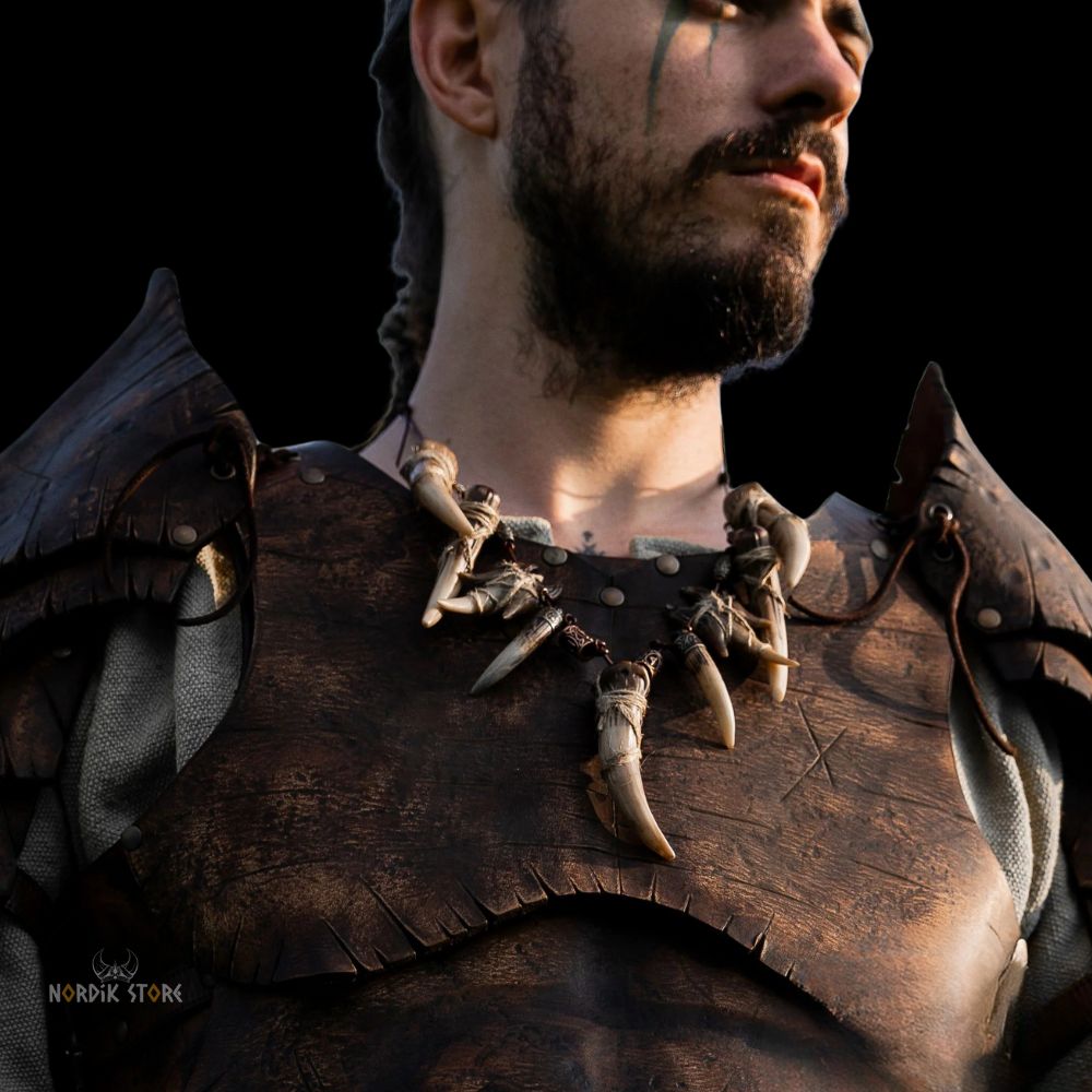 guerrier viking au collier chamanique griffes du Berserker, cadeau cosplay