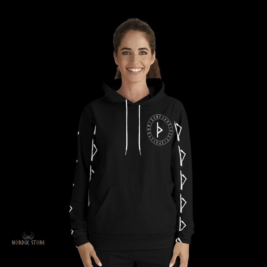 hoodie viking rune Thurisaz – Bouclier du Nord, cadeau femme