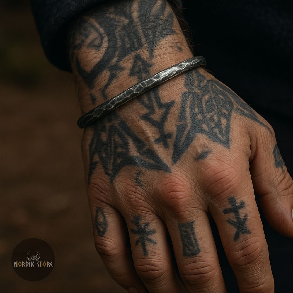 Jonc viking Foudre de la Forge, cadeau homme